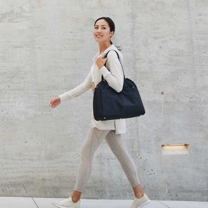 Lo & Sons O.G. 2 Large Black Nylon Tote Bag